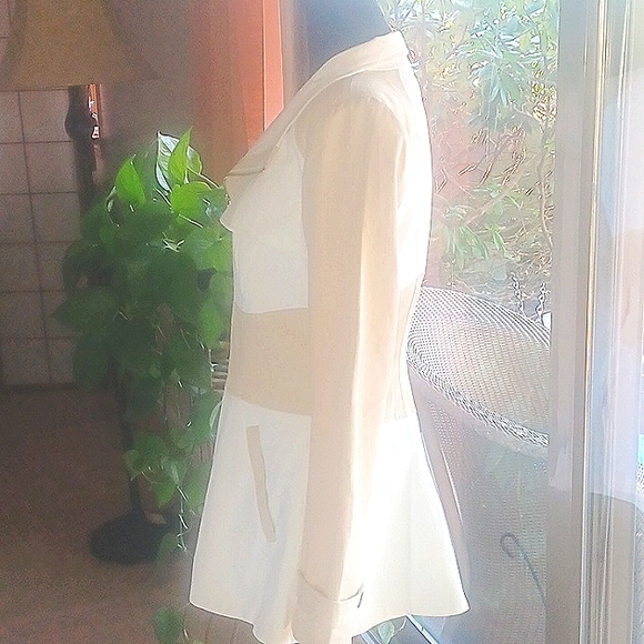 bebe Color Block Jacket - Picture 4 of 12